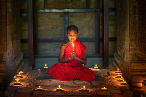 A Little Monk did Meditation | Monk meditation, Monk, Buddha buddhism