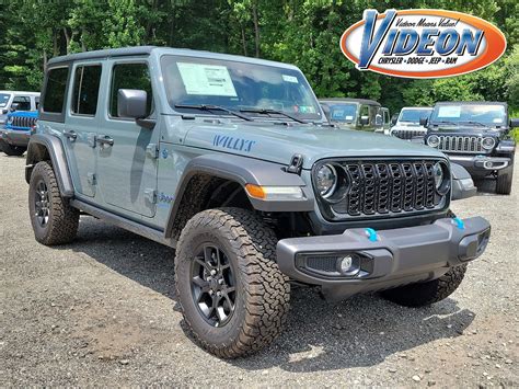 National Jeep Top Off Day 2024 - Alfie Austine