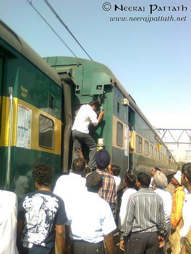 Garib Rath Express Train derailment - updates and pics ~ Mumbai Trains ...