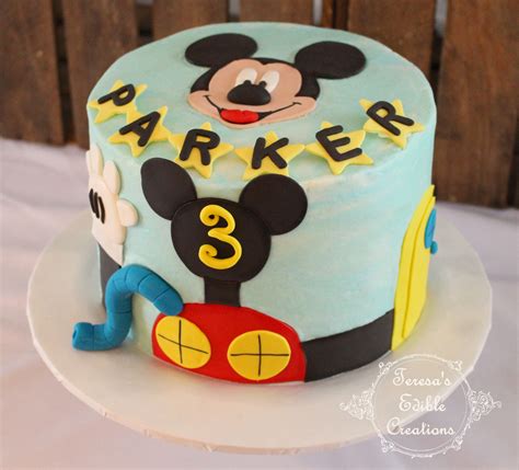 Mickey Mouse Clubhouse cake, covered in blue buttercream with fondant details | Mickey mouse ...