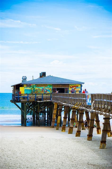 11 Must-Try Daytona Beach Restaurants - Play Party Plan