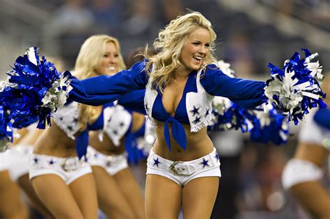 Dallas Cowboys Cheerleaders - Pom-pom girls de la NFL photo (43119537 ...