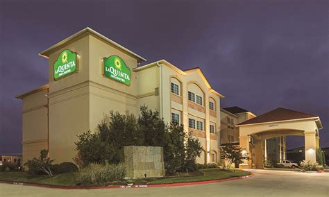 La Quinta Inn & Suites by Wyndham Woodway - Waco South, Waco - HotelTonight