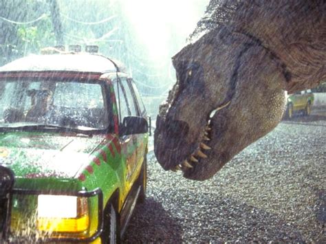 Steven Spielberg - 'Jurassic Park' movie review