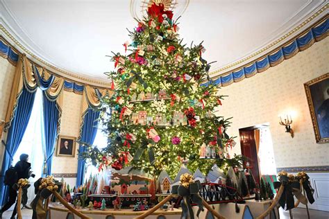 Jill Biden Unveils White House Holiday Decorations: 'Magic, Wonder, and ...