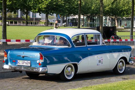 1960 Opel Rekord 1700 P1 (rear view) | Post War | Paledog Photo Collection