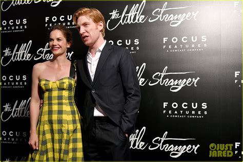 Ruth Wilson Wears Yellow Plaid to 'Little Stranger' Premiere with Domhnall Gleeson: Photo ...