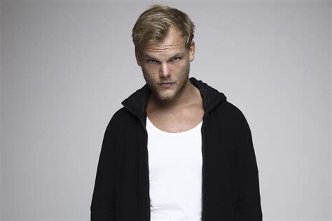 Avicii | News | Avicii ist zurück: Am 10. August 2017 erscheint die EP "Avīci"