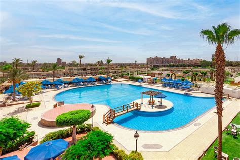 Pyramids Park Resort Cairo Pool Pictures & Reviews - Tripadvisor