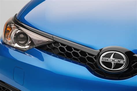 2016 Scion iA Sedan and iM Hatchback to Debut in New York [Preview ...