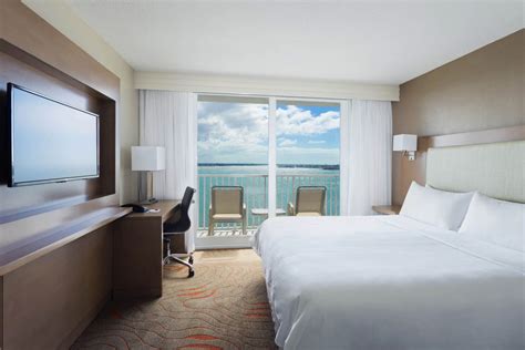 Clearwater Beach Marriott Suites on Sand Key Deals & Offers | Ocean Florida