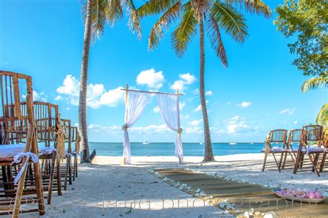 Key Largo Lighthouse Beach Weddings Wedding Venue in South Florida ...