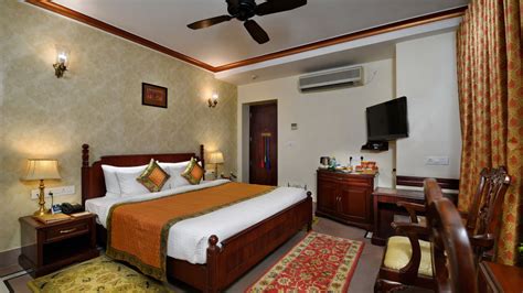 Dhanurdhara Rooms | Rooms in Kashi | Stay in Varanasi