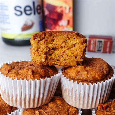 Protein Pumpkin Muffins (With Just 4 Ingredients)