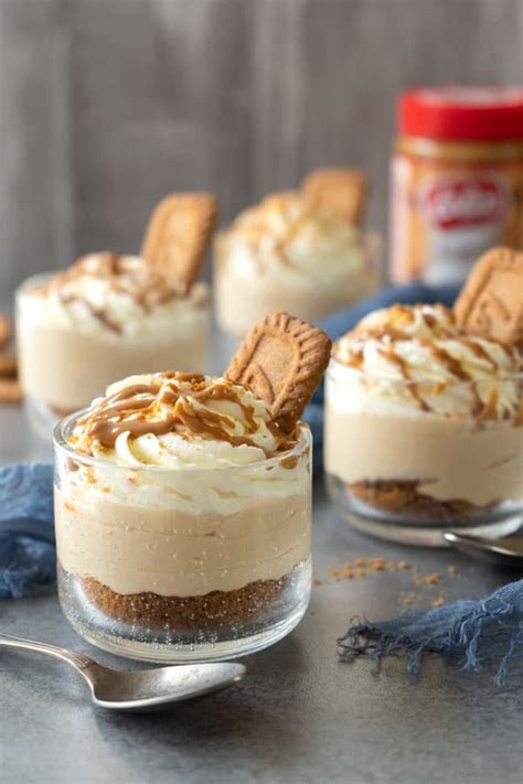 Speculoos Cheesecake Shots - El Mundo Eats