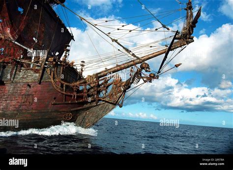 THE QUEEN ANNE'S REVENGE SHIP, PIRATES OF THE CARIBBEAN: ON STRANGER TIDES, 2011 Stock Photo - Alamy