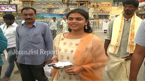 Bhuma Mounika Reddy family visit Tirumala || Bhuma Mounika Husband - YouTube