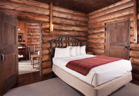 OLD FAITHFUL INN - Updated 2024 Prices & Reviews (Yellowstone National Park, WY)