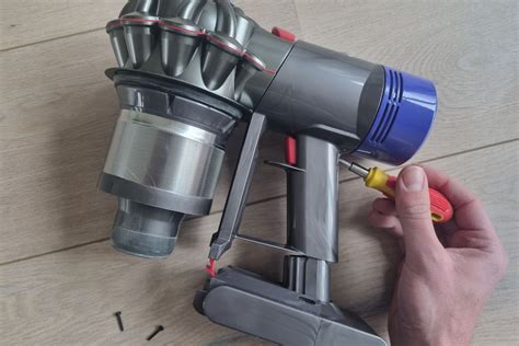 Dyson Troubleshooting (Dyson V8, V10 and V11 etc.) - Vacuumtester