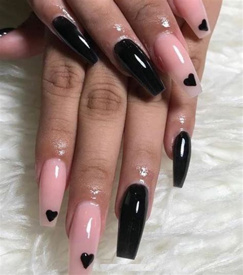 #Black + #Pink #Heart #Girly #Valentine #Nails | Acrylic nails coffin short, Nails, Grunge nails