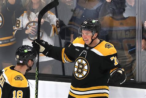 Charlie McAvoy sounds off on his return to Bruins! - HockeyFeed