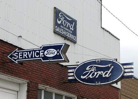 Grandpa's Old Ford Garage - DeSoto, Kansas