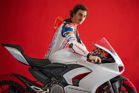 Ducati has released a new white livery for the Panigale V2