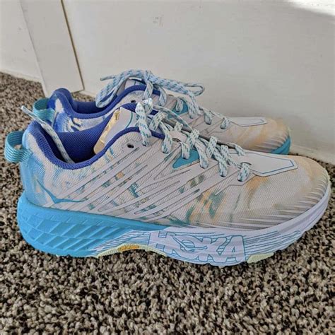 Hoka One One SpeedGoat 4 Size 7 WOMENS NEW Never... - Depop