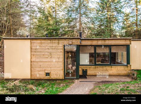 Woodland Lodges at Center Parcs Longleat Forest, Wiltshire, England Stock Photo: 69635400 - Alamy