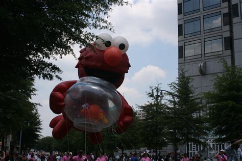 Elmo Parade Balloon, with Dorothy - Fabulous Inflatables, Sesame Street