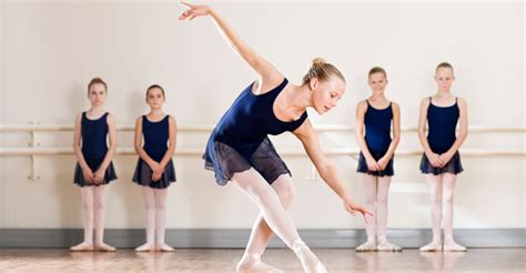 Dancin'Stars | Ballet Dance Classes