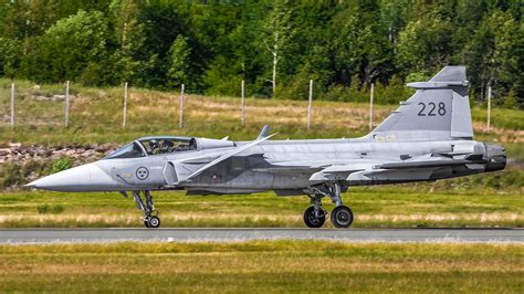 Sweden – Air Force Saab JAS-39C Gripen 39228 – v1images Aviation Media