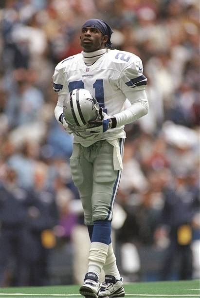 Nfl Football Pictures, Nfl Football Art, Dallas Cowboys Football, Sport Football, Football ...