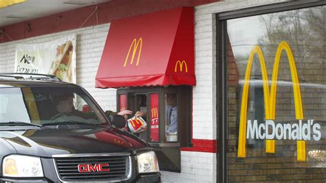 Why U.S. Cities Are Banning New Fast-Food Drive-Throughs | NCPR News