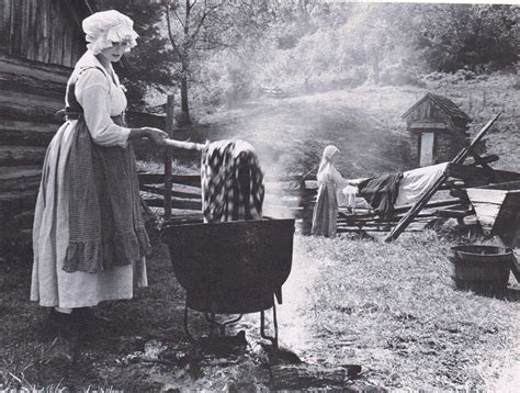 How to make old-fashioned soap... the pioneer way