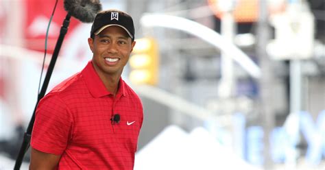 Why Does Tiger Woods Always Wear a Red Shirt on Sunday? Details Inside