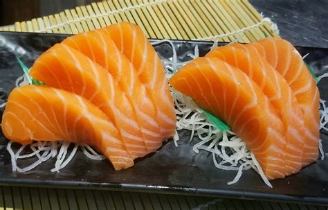 Salmon Sashimi (Full)