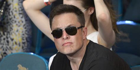 HelpMeFind this sunglasses weared by Elon Musk : r/HelpMeFind