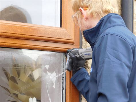 Condensation Inside Your Double Glazing Window? - Crystal Clear Window ...