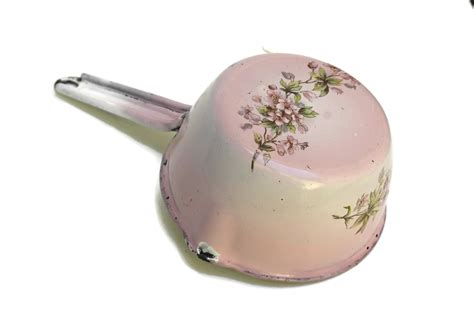 Shabby French Enamel Saucepan Set. Antique Pink Flower Enamelware Pans ...