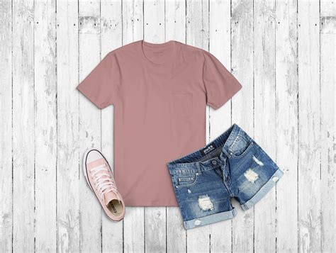 T-Shirt with Jeans Shorts Mockup - Mockup World