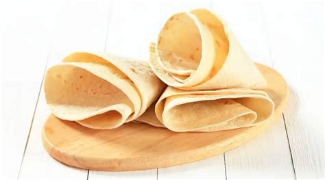 Do You Need To Heat Wraps And Tortillas? 5 Proven Options - Loafy Bread