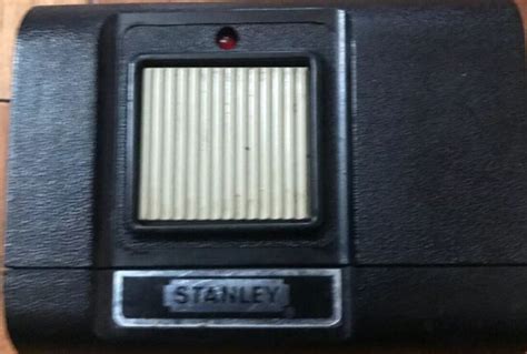 Stanley Garage Door Opener Remote | Dandk Organizer