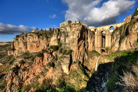 The Stunning Cliffside City of Ronda, Spain » TwistedSifter