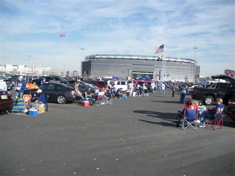 Len Speaks: A Mini Photo Essay: The New Giants Stadium