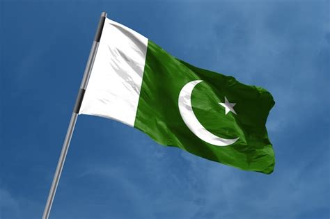 Premium Photo | Pakistan flag waving