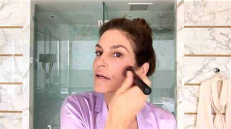 Watch Cindy Crawford’s Everyday Morning Beauty Routine | Morning beauty routine, Beauty routines ...