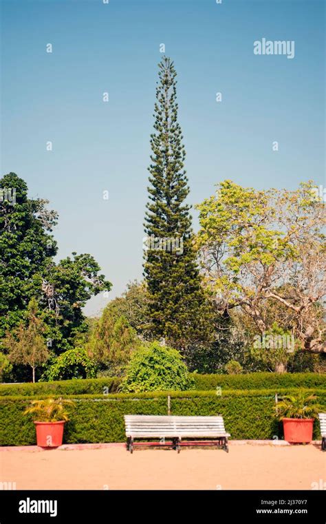 Garden area in Trivandrum Zoo is located in the city of ...