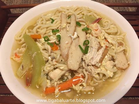 Casa Baluarte Filipino Recipes: Chicken Lomi Recipe