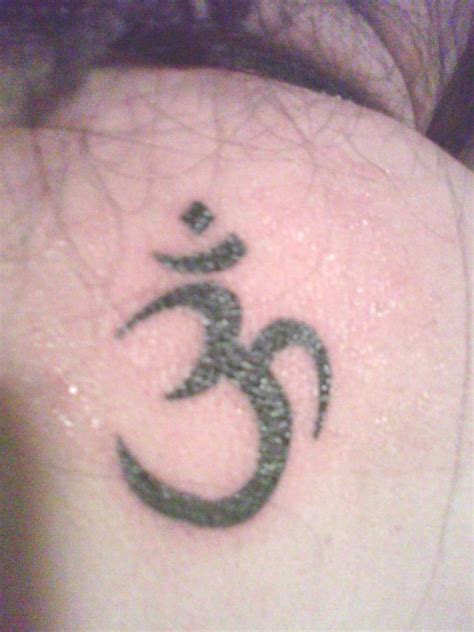 Tattoos Designs, Pictures And Ideas: Awesome Om Religious Hindu Symbol Tattoo